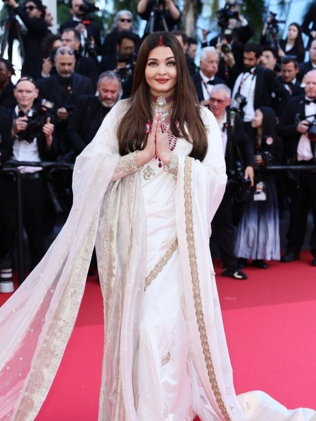 Aishwarya Rai Bachchan _ Ivory Banarasi Handloom Saree _ Tissue Dupatta _ Cannes Film Festival _ MM